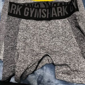 GYMSHARK BRAND GYM SHORTS